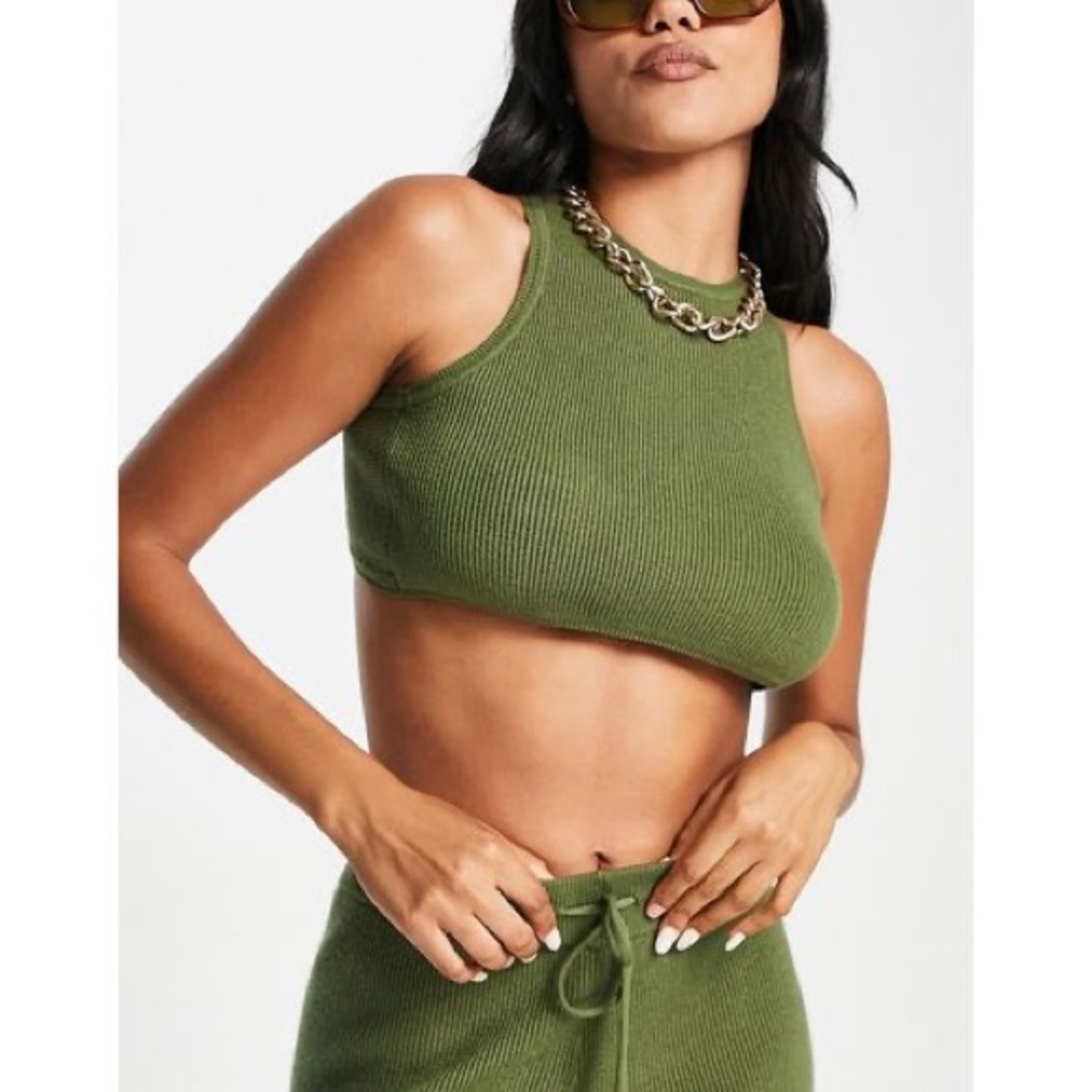 NWT- 4th+Reckless Green Ribbed Crop Top With Criss Cross Back in Army Green